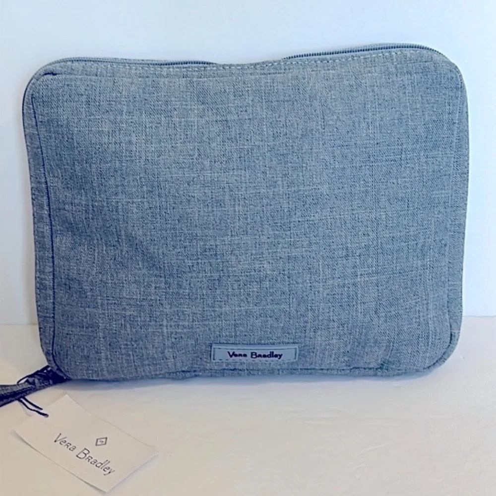 NEW! Vera Bradley ZEN GRAY Lighten up Wipes Pouch NWT